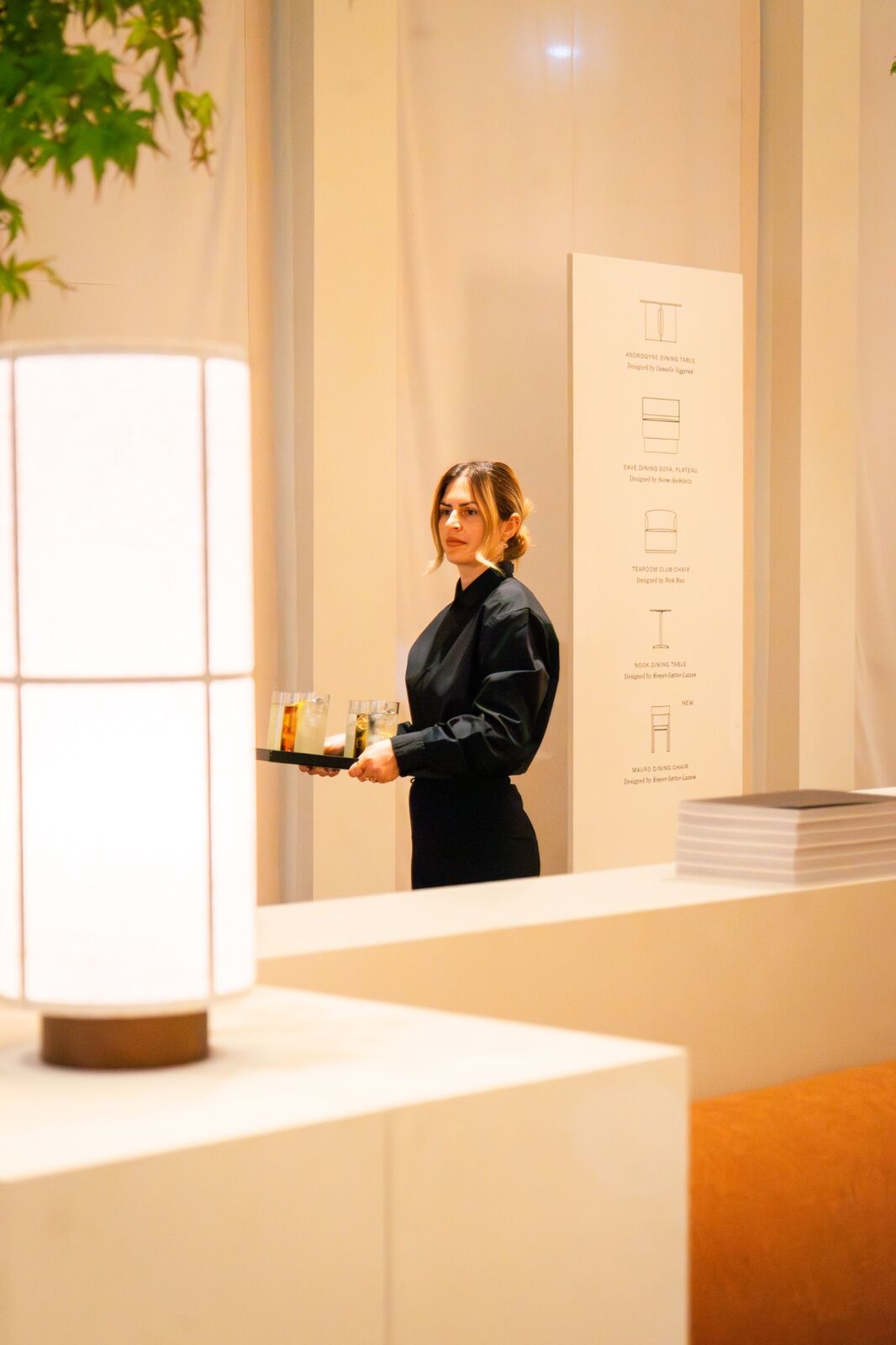 Bottiglie di beverage in controluce